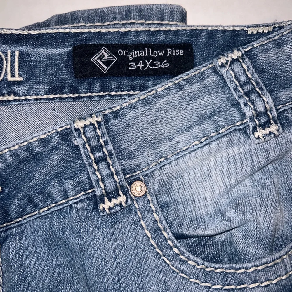 Rock & Roll Cowgirl Original Low Rise Jeans Style WO-4486 34 x 35 Long Tall Boot - Picture 3 of 6